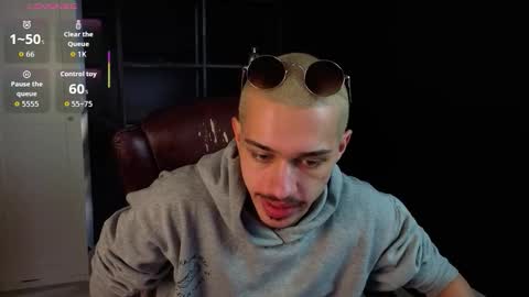 KaydenDrew online show from March 27, 5:35 am