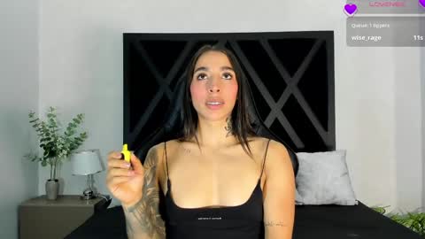 KAYLA BATISTA online show from June 10, 12:11 am