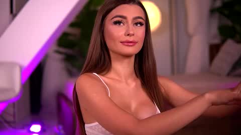 kaylabray online show from September 22, 3:41 am