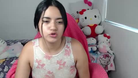 Snapshot of kaylak18x chatting on July 28, 12:48 pm Kayla online show from July 28, 12:48 pm