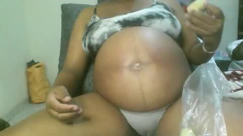 kaylanectah online show from November 9, 2:04 pm