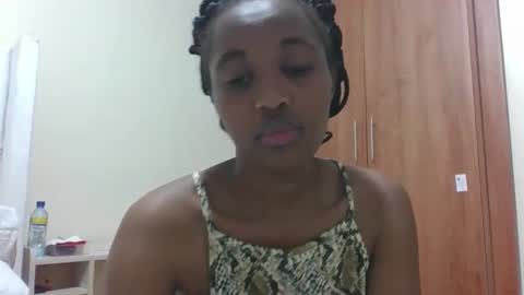 kaylar online show from March 25, 2:17 am