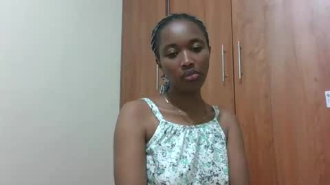 kaylar online show from April 23, 1:29 am