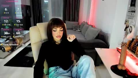 Snapshot of kaylee____77 chatting on November 18, 3:49 pm kaylee online show from November 18, 3:49 pm