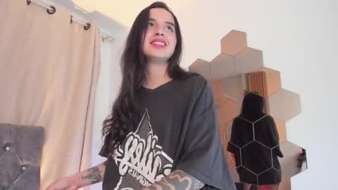 kaylee_lee online show from December 19, 4:41 am