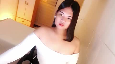 Snapshot of kayleepinay chatting on October 6, 6:38 pm Y O U R F U T U R E K A Y L E E online show from October 6, 6:38 pm