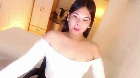 Snapshot of kayleepinay chatting on November 3, 5:25 pm Y O U R F U T U R E K A Y L E E online show from November 3, 5:25 pm