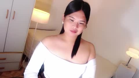 Snapshot of kayleepinay chatting on May 11, 4:04 pm Y O U R F U T U R E K A Y L E E online show from May 11, 4:04 pm