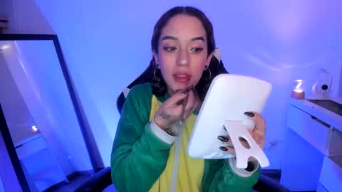 kaylie online show from June 9, 10:16 am