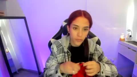 kaylie online show from June 25, 6:01 pm