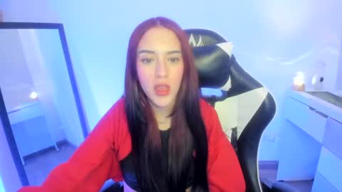 kaylie online show from June 30, 11:39 pm