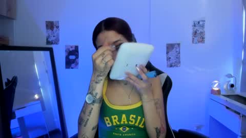 kaylie online show from July 28, 9:25 pm