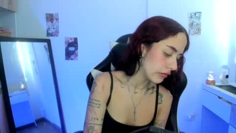 kaylie online show from July 29, 9:35 pm
