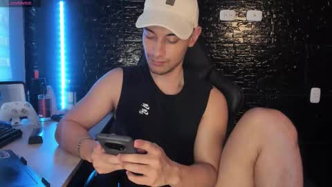 Kayn online show from March 30, 9:27 pm