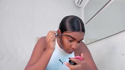 Kayna online show from March 21, 7:06 pm