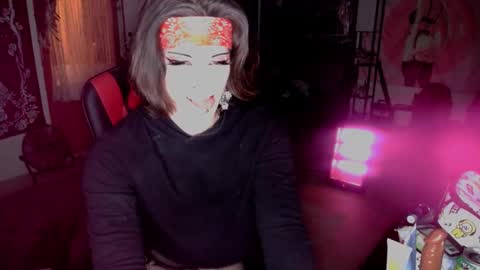 Snapshot of kaynatix chatting on December 4, 6:00 am kaynatix online show from December 4, 6:00 am