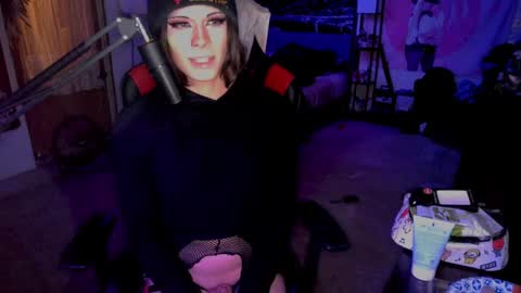 Snapshot of kaynatix chatting on December 15, 5:34 am kaynatix online show from December 15, 5:34 am