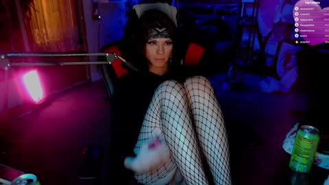 Snapshot of kaynatix chatting on February 7, 5:31 am kaynatix online show from February 7, 5:31 am