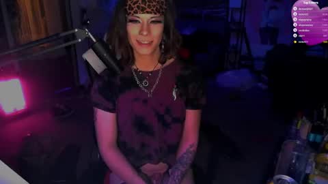 Snapshot of kaynatix chatting on February 28, 5:37 am kaynatix online show from February 28, 5:37 am