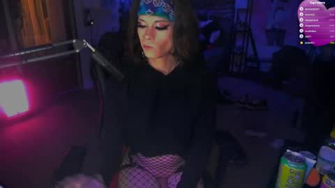 Snapshot of kaynatix chatting on March 2, 6:59 am kaynatix online show from March 2, 6:59 am