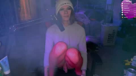 Snapshot of kaynatix chatting on March 5, 8:43 am kaynatix online show from March 5, 8:43 am