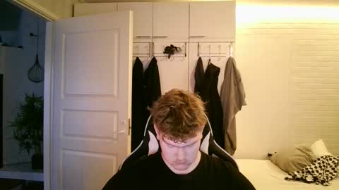 Aatu online show from November 6, 7:53 am