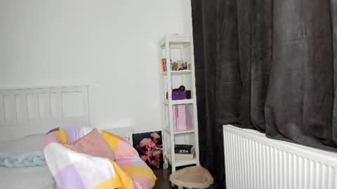 kayyrachyl online show from June 12, 2:21 am
