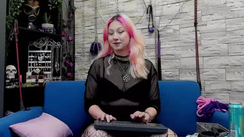 Miss Kazia online show from January 1, 11:07 pm