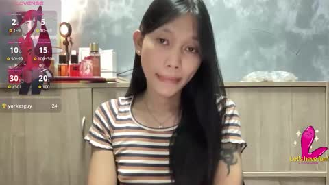 Its me Cora online show from October 3, 4:53 am