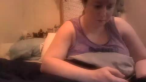 kcandler27 online show from November 22, 6:45 am