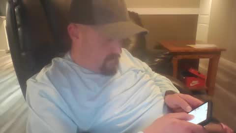 kchristi325 online show from February 5, 12:10 am