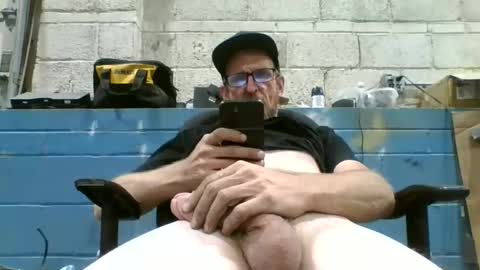 kcniceguy online show from October 25, 5:59 am