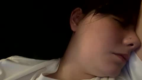 Snapshot of kearianwat chatting on June 11, 2:53 am kearianwat online show from June 11, 2:53 am