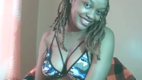 Snapshot of kebenc1234 chatting on July 20, 6:38 am kebenc1234 online show from July 20, 6:38 am