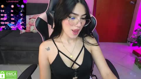 keeiity_moon online show from December 14, 2:10 pm