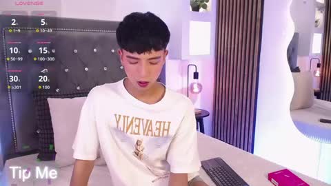 nico online show from April 18, 12:53 pm