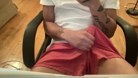 Keesey23 online show from December 15, 4:17 am