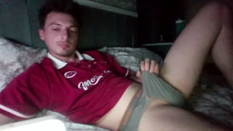 Snapshot of keetherwulf chatting on July 9, 10:25 pm keetherwulf online show from July 9, 10:25 pm