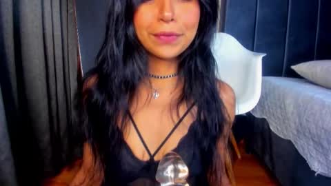 keila online show from October 11, 8:29 pm