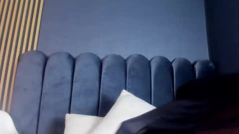 keila online show from November 5, 9:59 pm