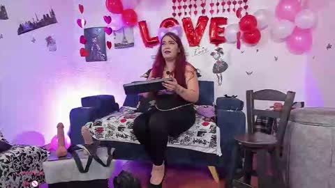 KEILA J online show from February 21, 9:43 am