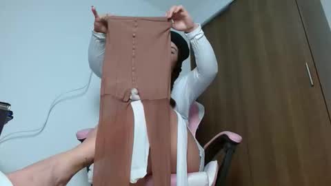 Snapshot of keilafranco chatting on November 27, 9:06 pm keilafranco online show from November 27, 9:06 pm