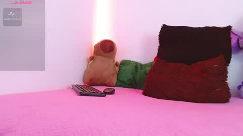 keila online show from June 13, 5:05 am