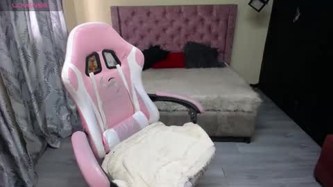 luna online show from April 20, 8:43 pm