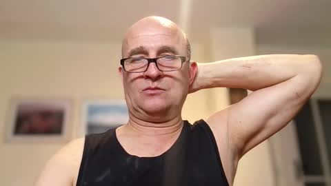 keilie1 online show from February 26, 10:20 pm