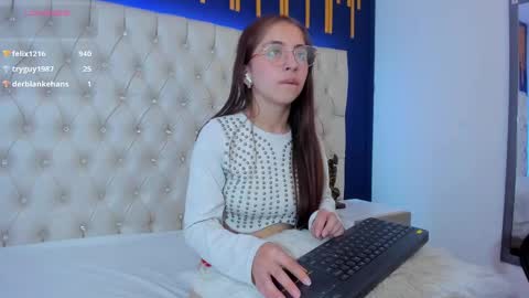 Snapshot of keilymorgan_ chatting on February 11, 12:37 pm Keily Morgan online show from February 11, 12:37 pm