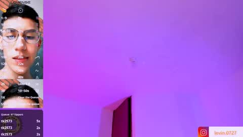 Alejandro Gonzalez online show from September 21, 10:50 am