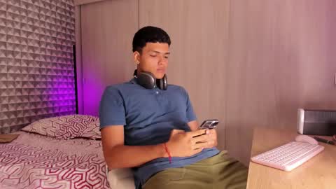 KEINNER online show from March 7, 1:13 am