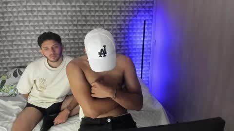 KEINNER online show from April 22, 2:18 pm