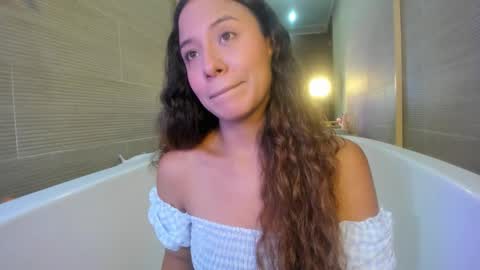 Snapshot of keiry_gonzalez11_aws chatting on September 21, 1:40 am keiry_gonzalez11_aws online show from September 21, 1:40 am